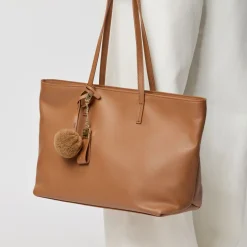 Audrey Shopper