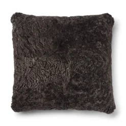Checked Collection | Uldpude | Korthåret | 52x52 cm