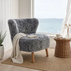 Emil Lounge Chair | Korthåret