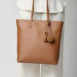 Juliana Shopper