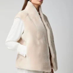 Lorena Vest