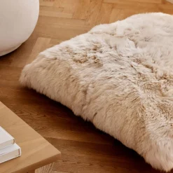 Maxi Float Pude | Langhåret | New Zealand | 90x90 cm