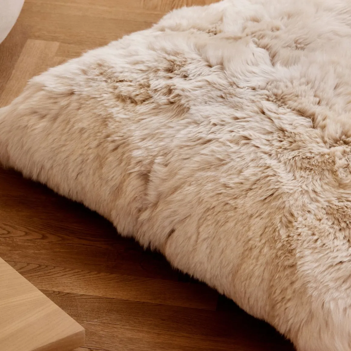 Maxi Float pude | Langhåret | New Zealand | Dobbeltsidet | 90x90 cm