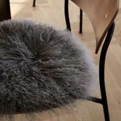 Sædehynde | Krøllet | Tibet | Ø38 cm