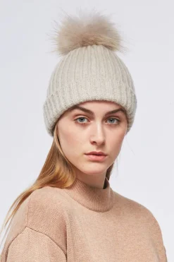Simone Hat
